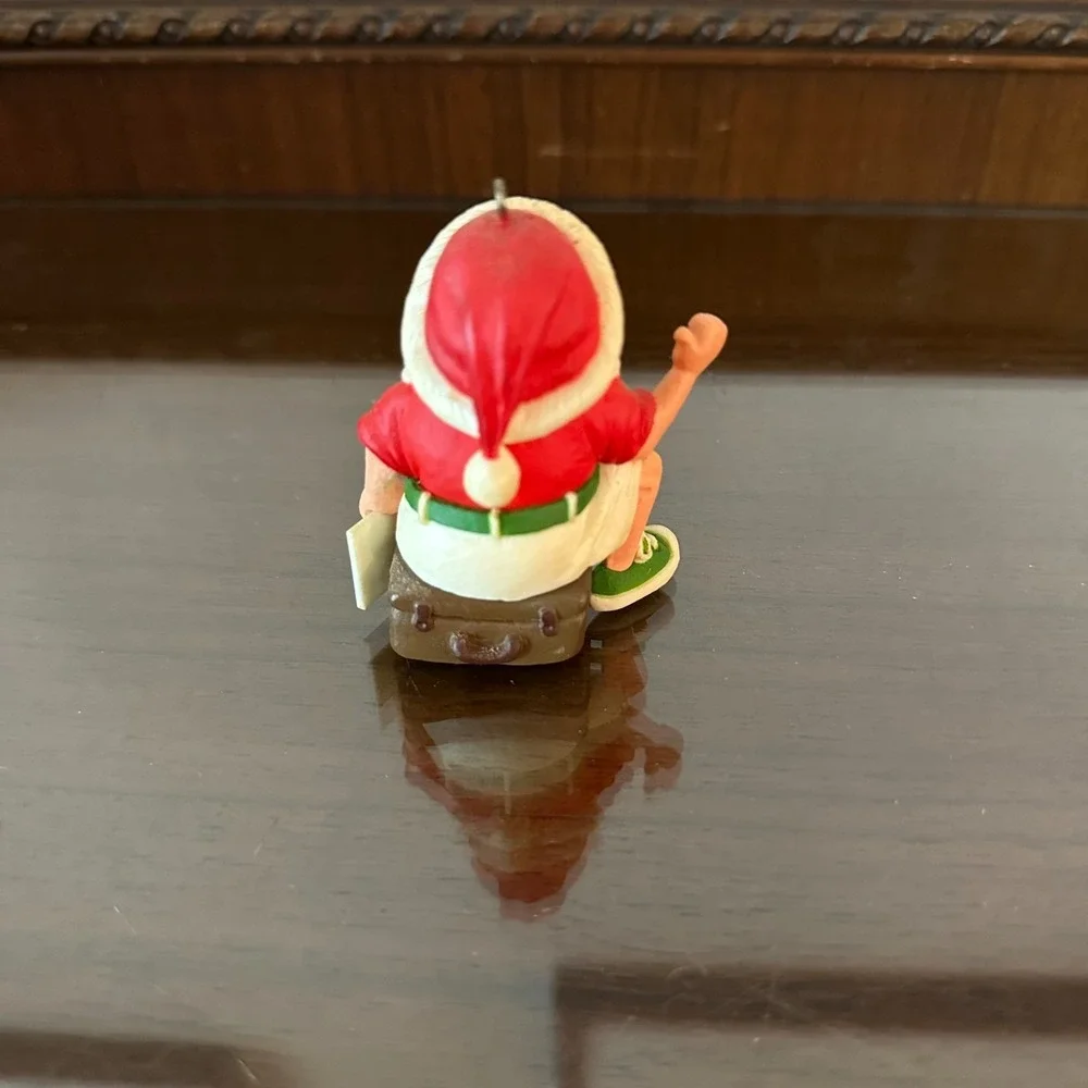 VTG Hallmark HITCH HIKING‎ SANTA Goin' South Ornament 1983 EUC No Box